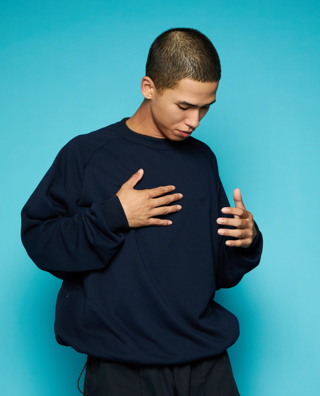 TECH SWEAT CREWNECK