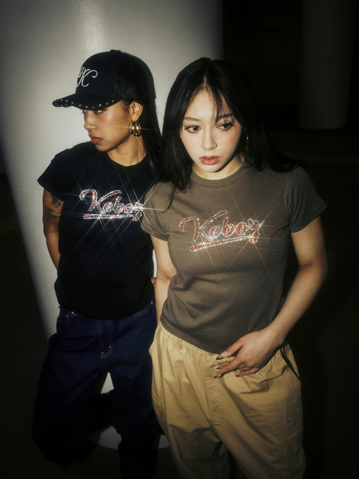 W ICON RHINESTONE S/S TEE