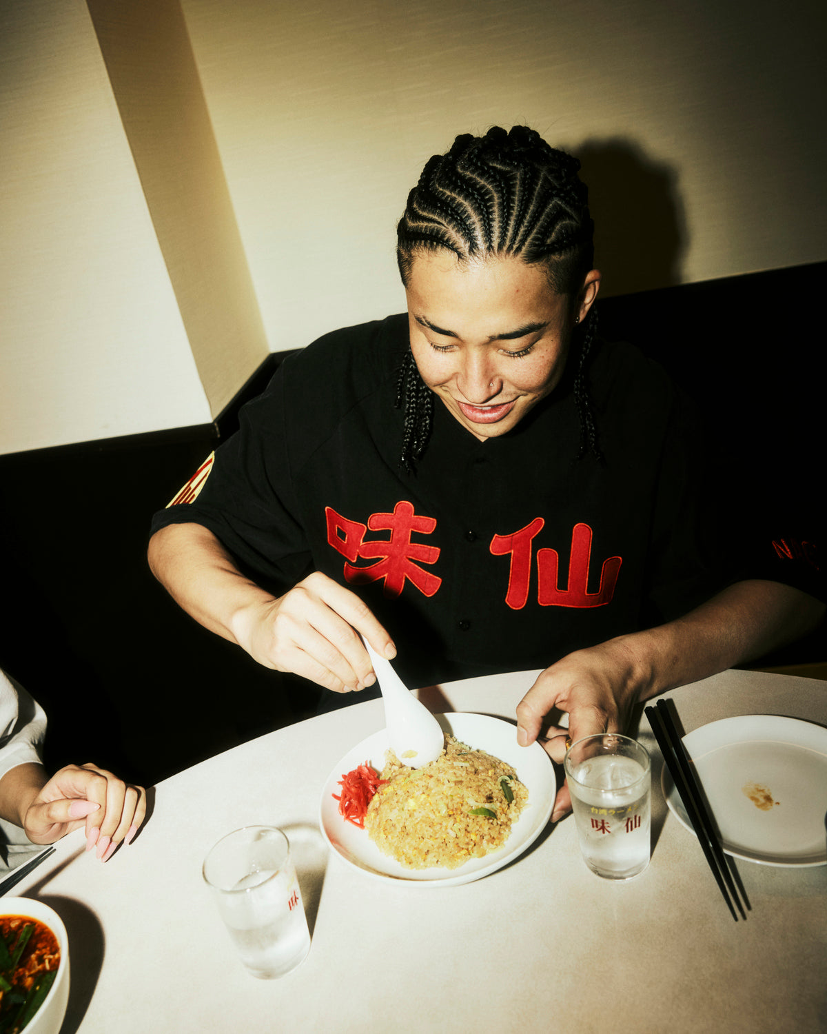 味仙 × KEBOZ WASHED TENJIKU BASEBALL JERSEY