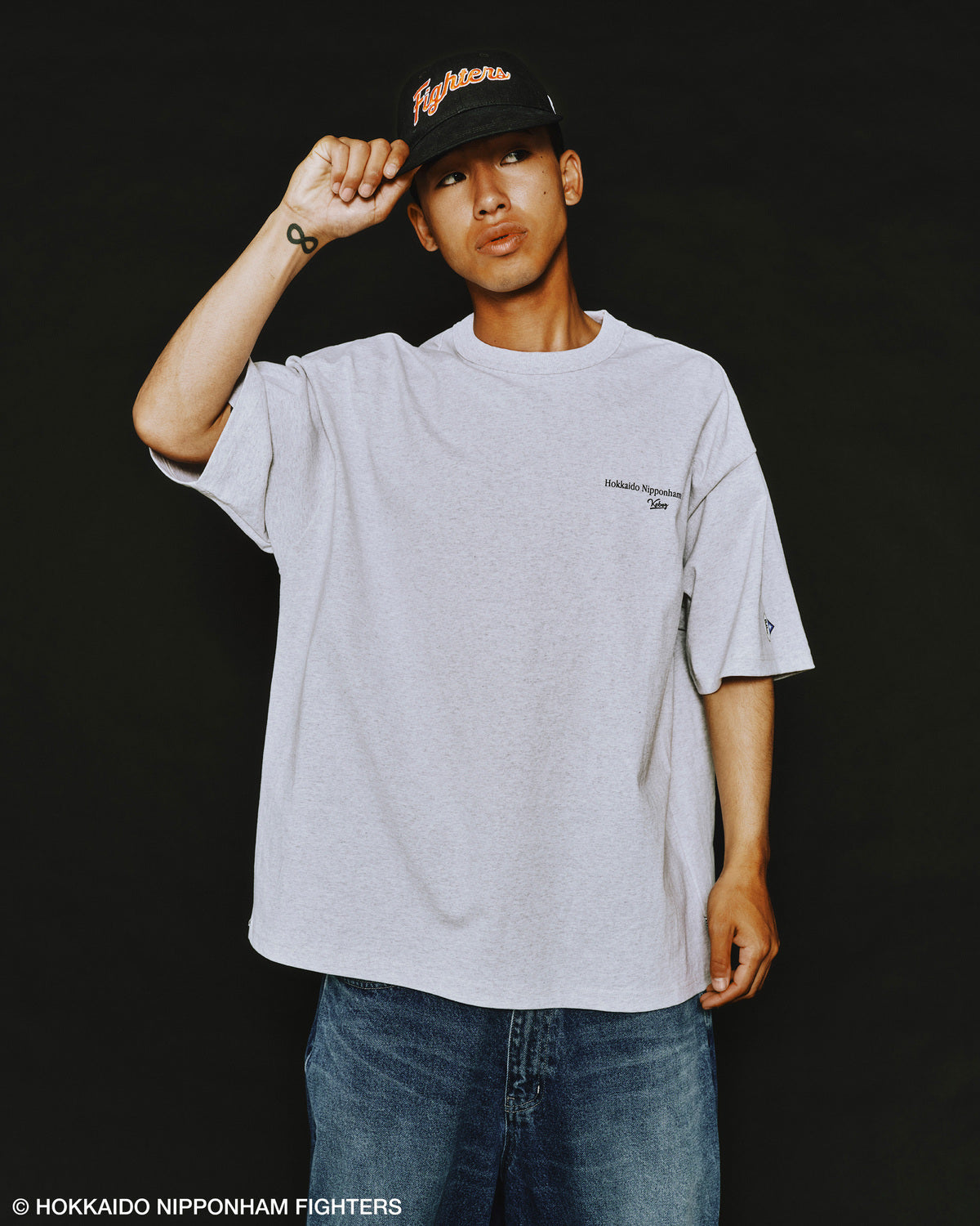 FIGHTERS × KEBOZ FRIENDS S/S TEE