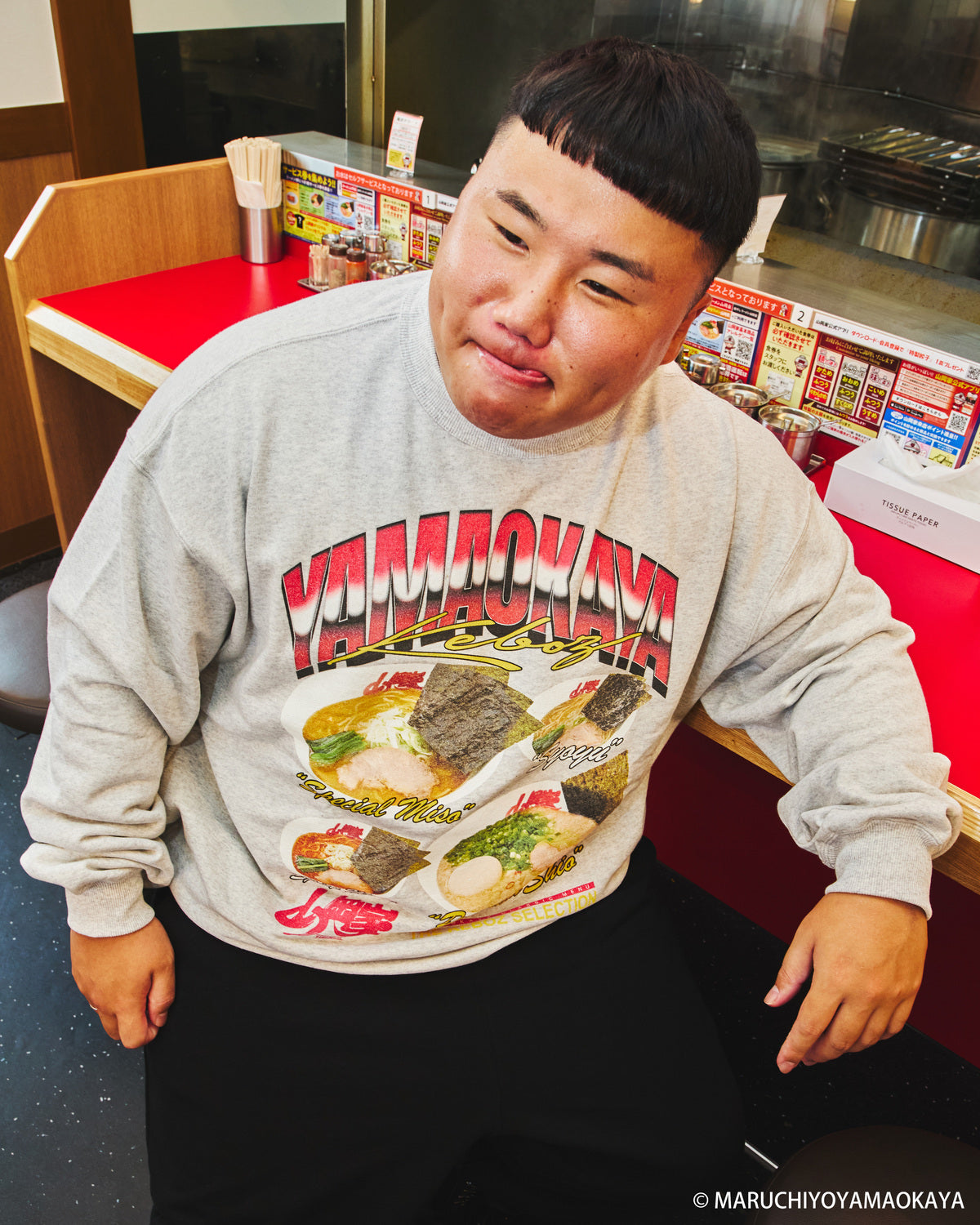 山岡家 × KEBOZ MENU SWEAT CREWNECK