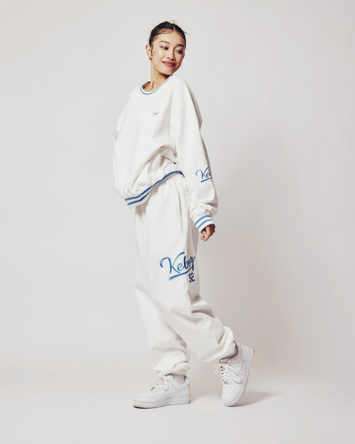 92 NUMBER SWEAT PANTS