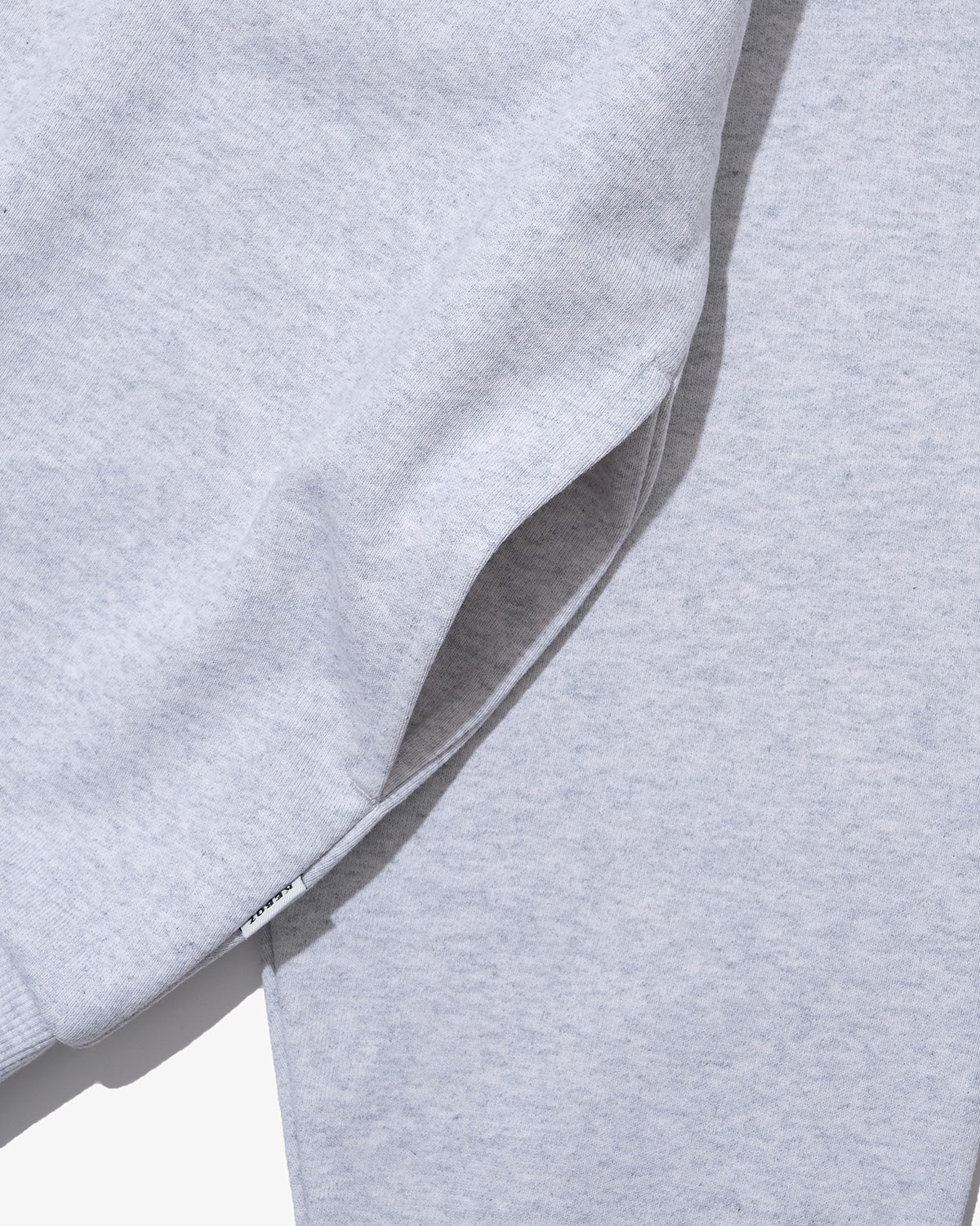 BB SWEAT CREWNECK