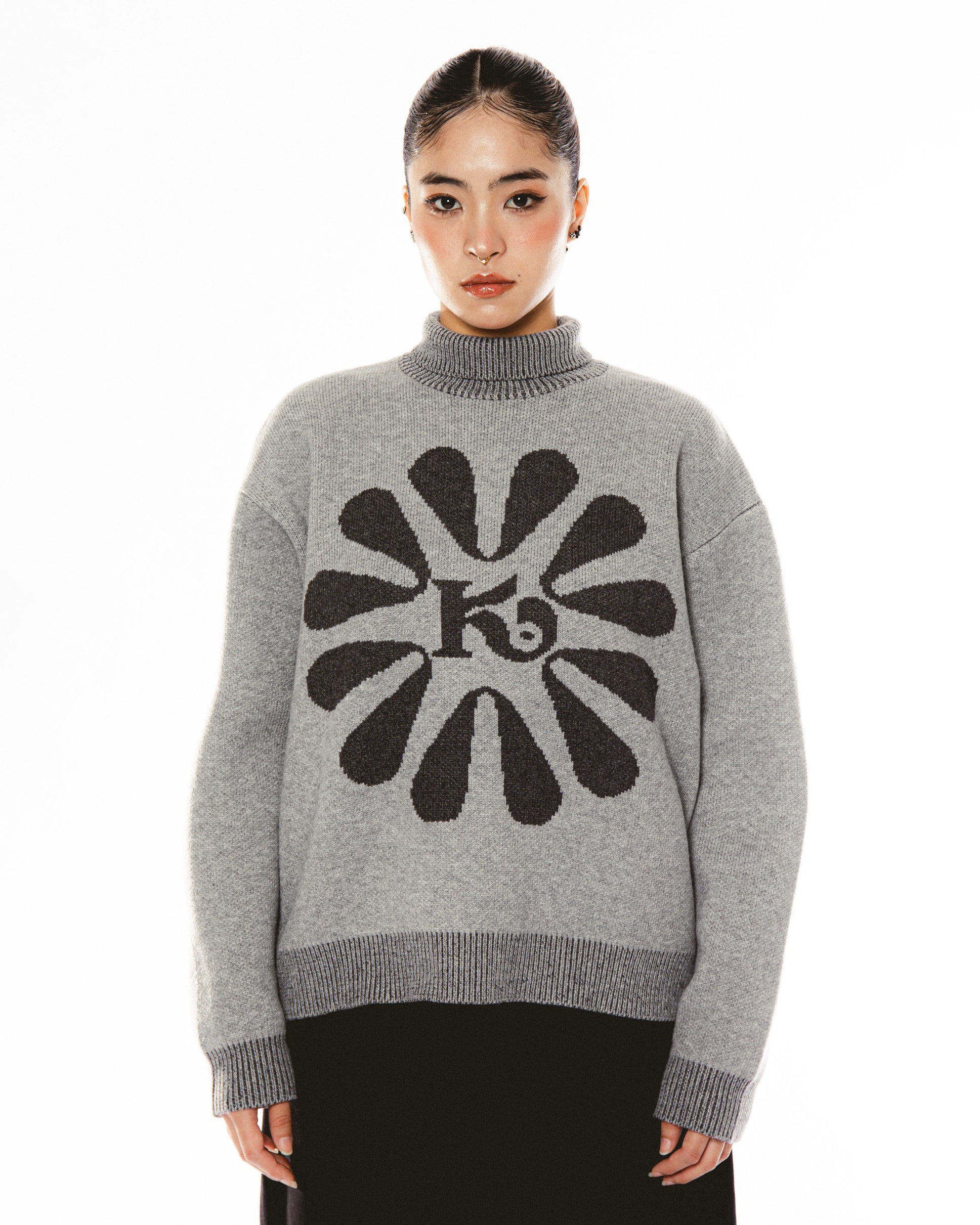 BLOOM LOGO KNIT