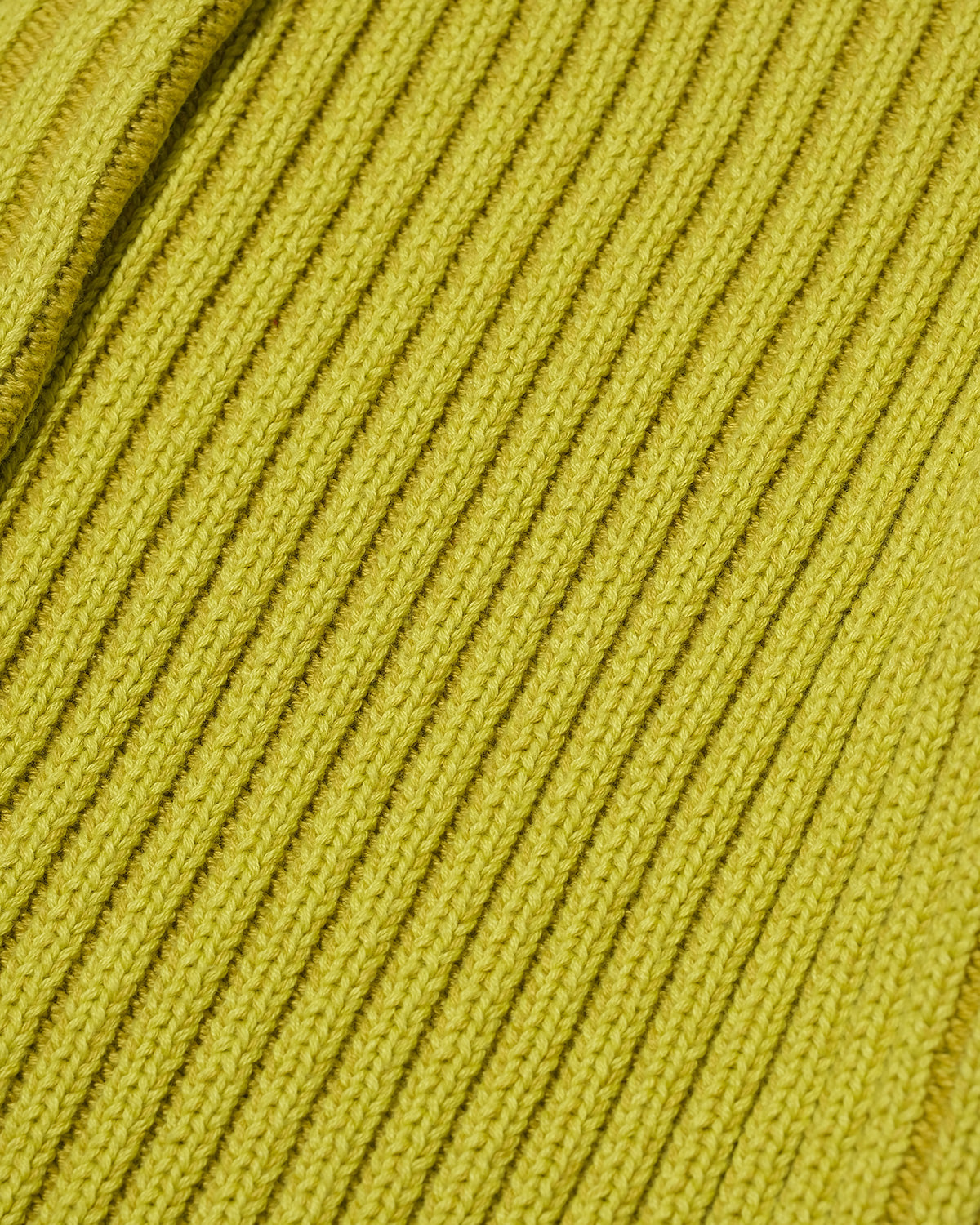 COLLAR UP KNIT