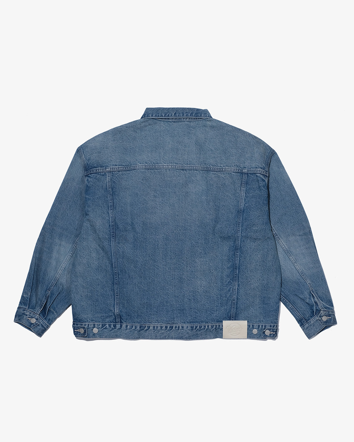 DAMAGED DENIM JACKET