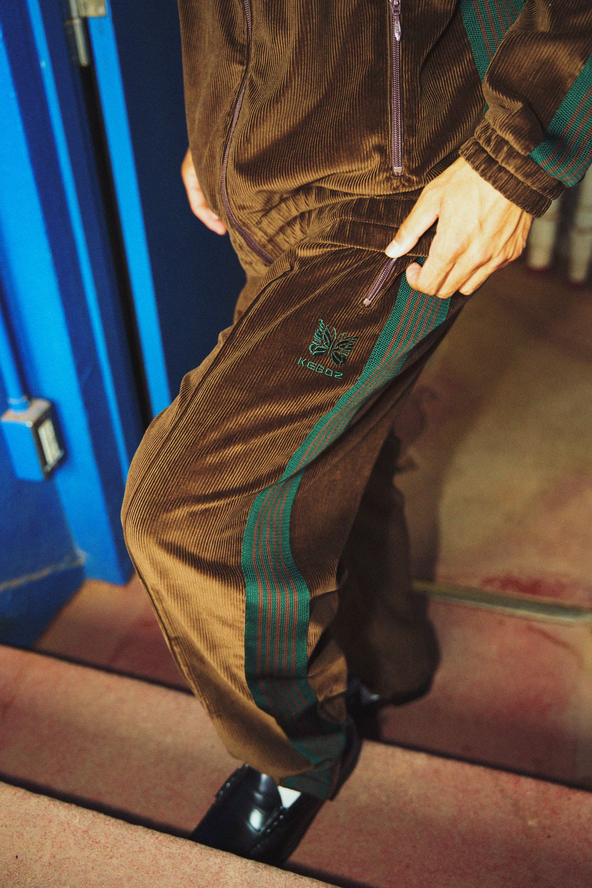 NEEDLES × KEBOZ CORDUROY ZIPPED TRACK PANTS