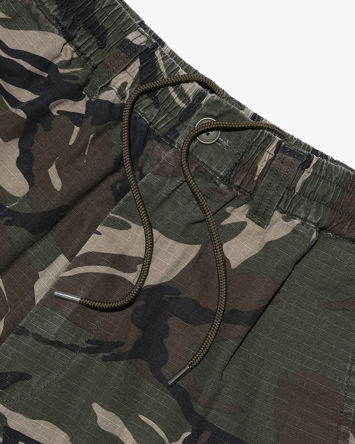 CAMO CARGO SHORTS
