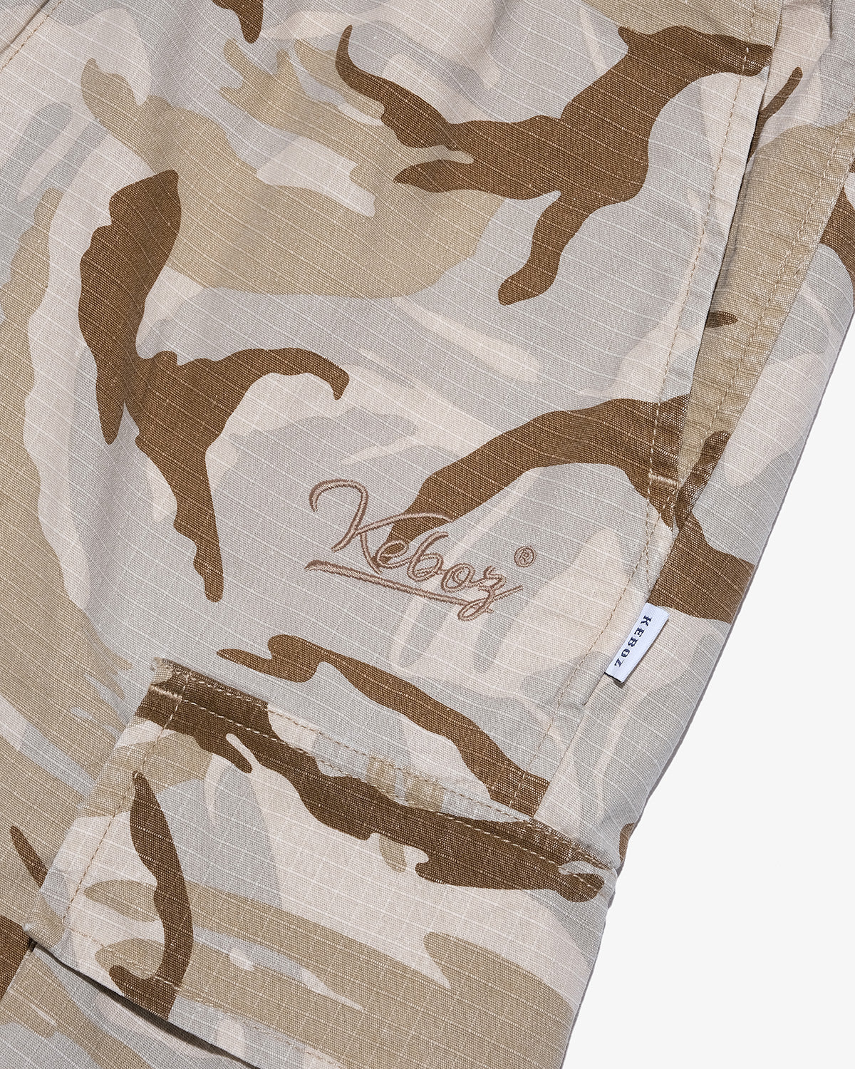CAMO CARGO SHORTS