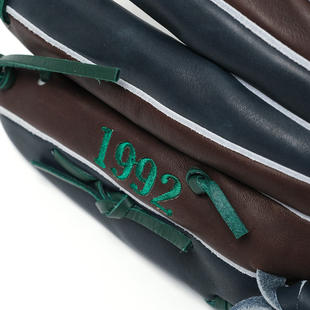 RAWLINGS INFIELDER GLOVE CUSTOMIZED BY KEBOZ