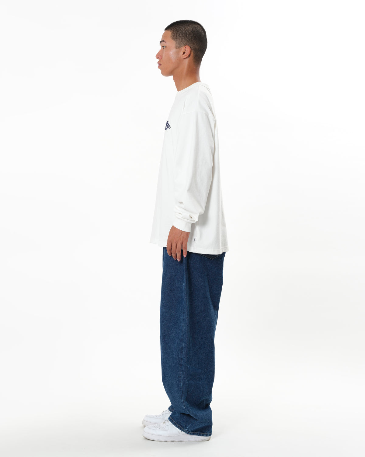 BAGGY FIT DENIM PANTS
