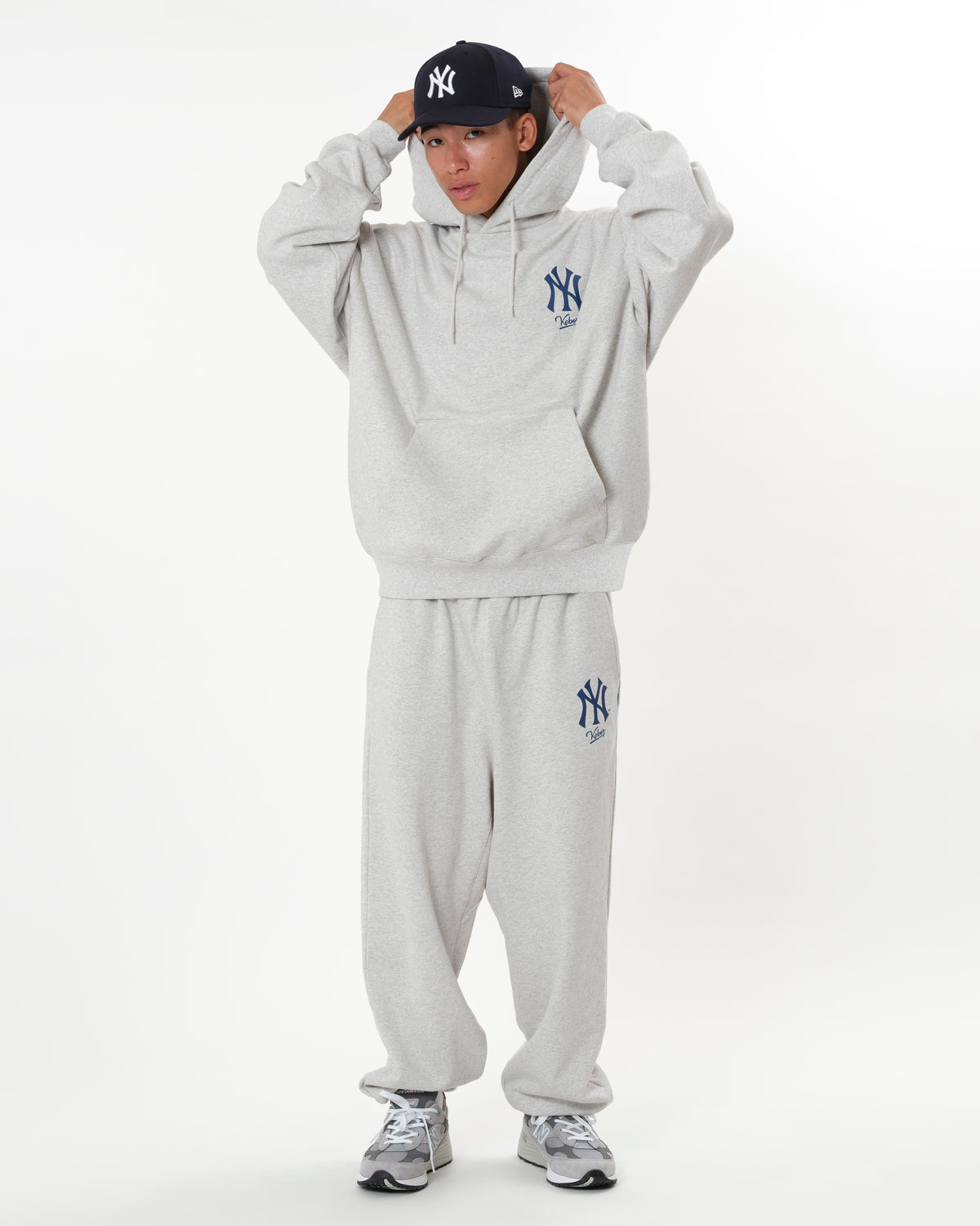 KEBOZ × MLB NEW YORK YANKEES LOGO SWEAT PANTS
