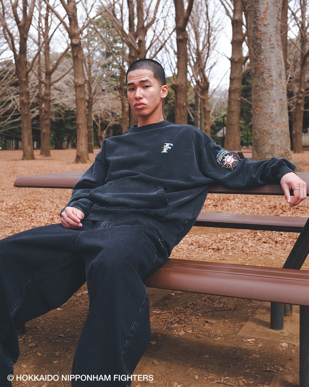 FIGHTERS × KEBOZ OLD F WASHED SWEAT CREWNECK