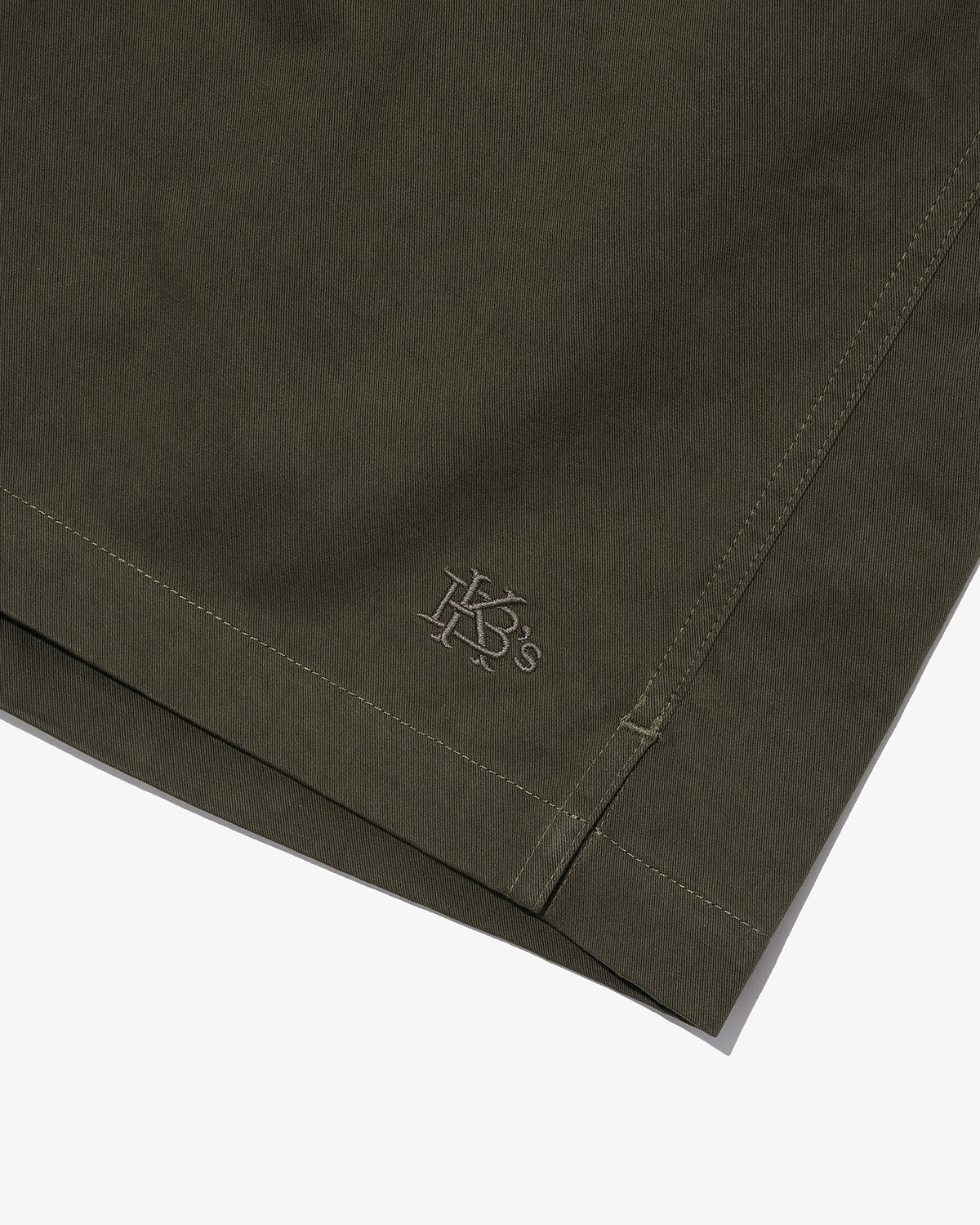 LIGHT COTTON WIDE FIT EASY SHORTS