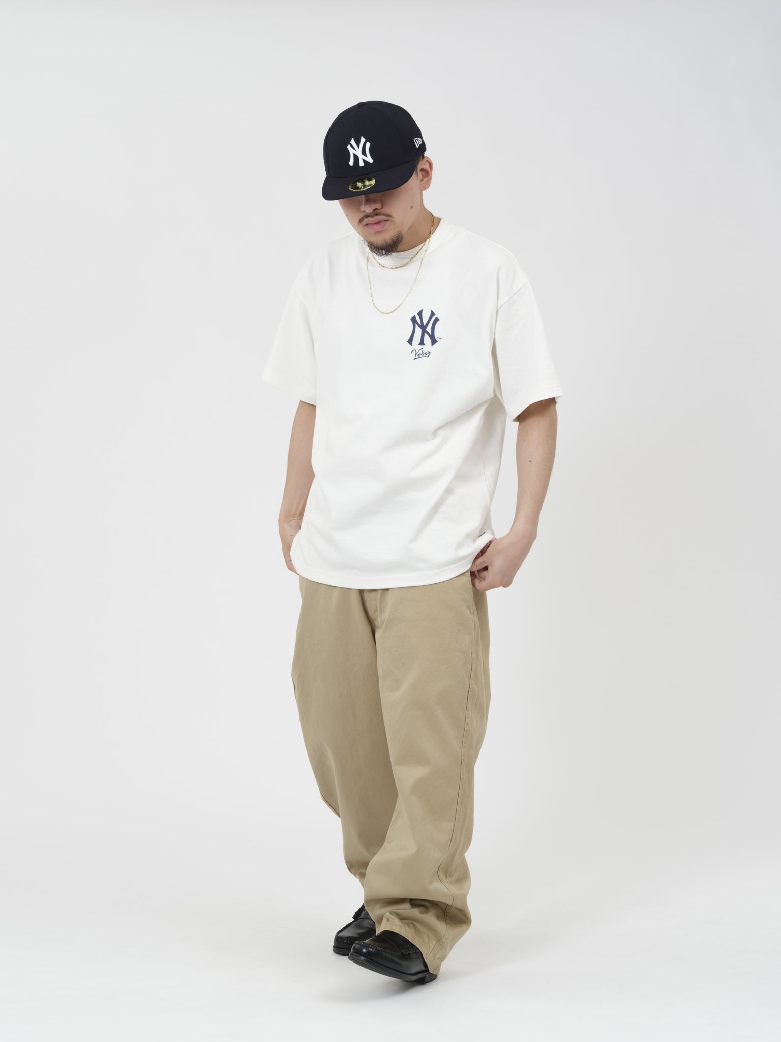 KEBOZ × MLB NEW YORK YANKEES LOGO S/S TEE