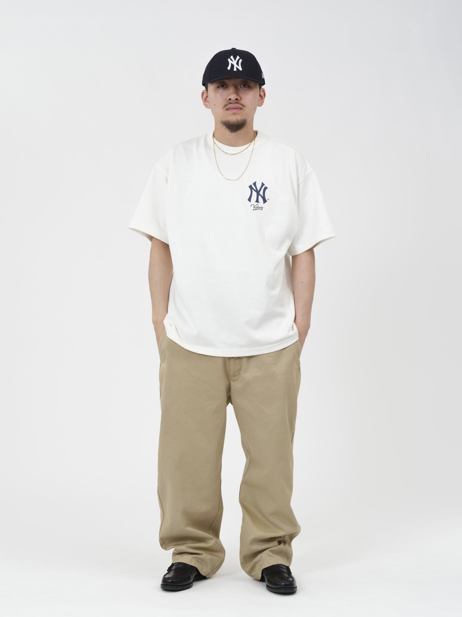 KEBOZ × MLB NEW YORK YANKEES LOGO S/S TEE