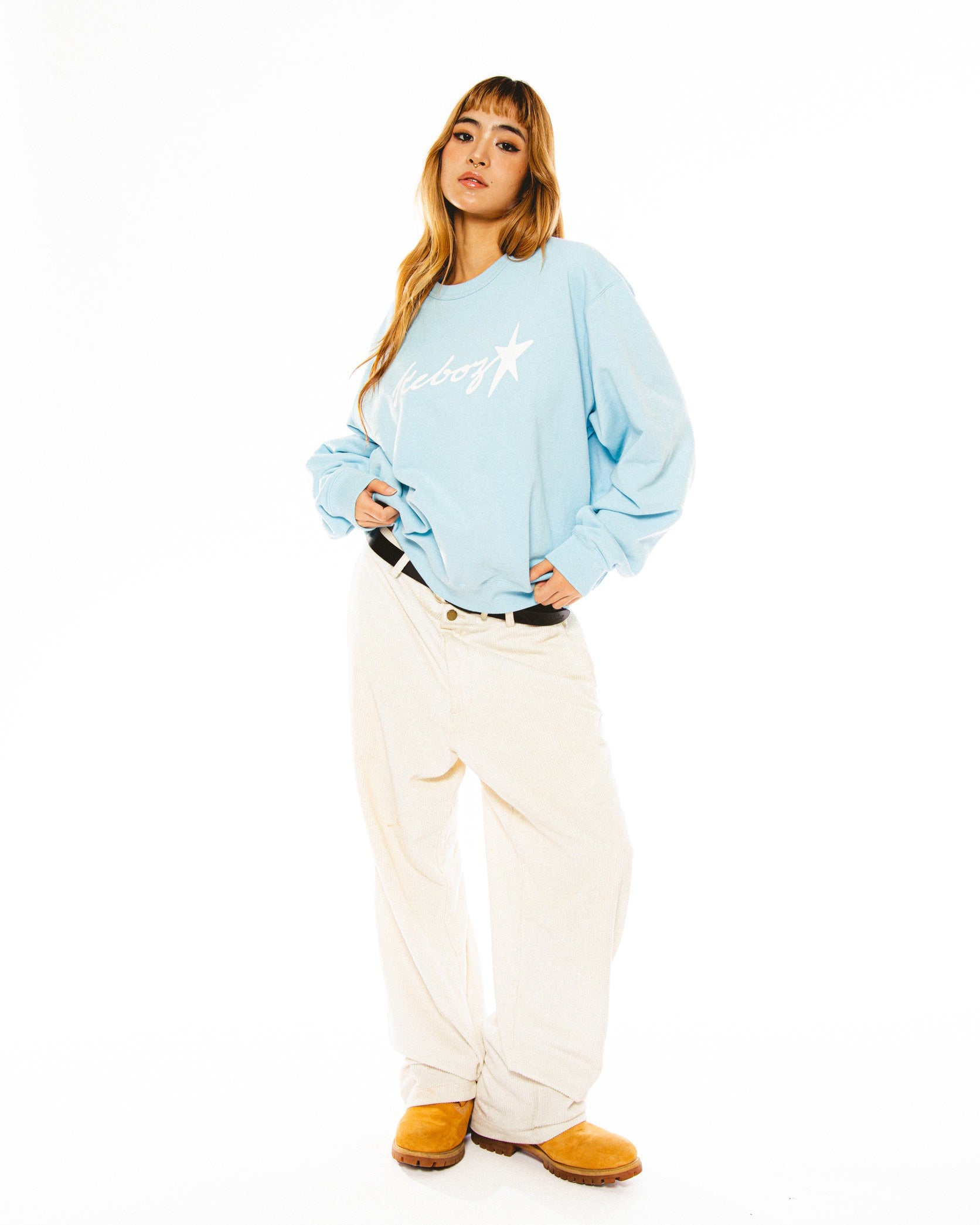 STARTRIP CREWNECK
