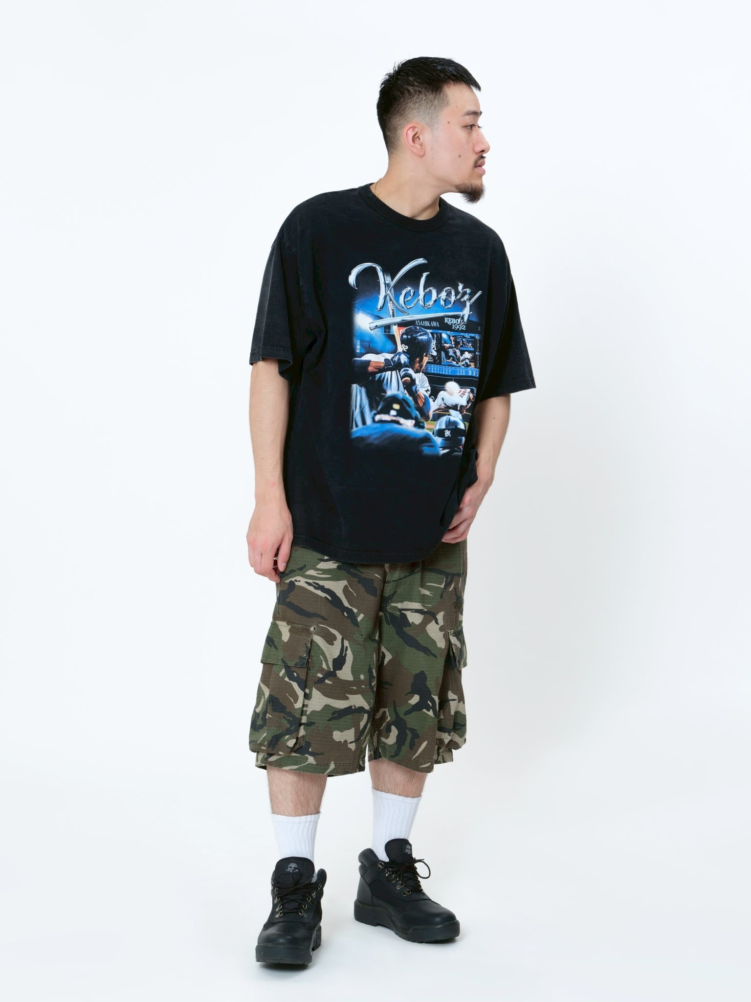 H: 175cm / SIZE: L