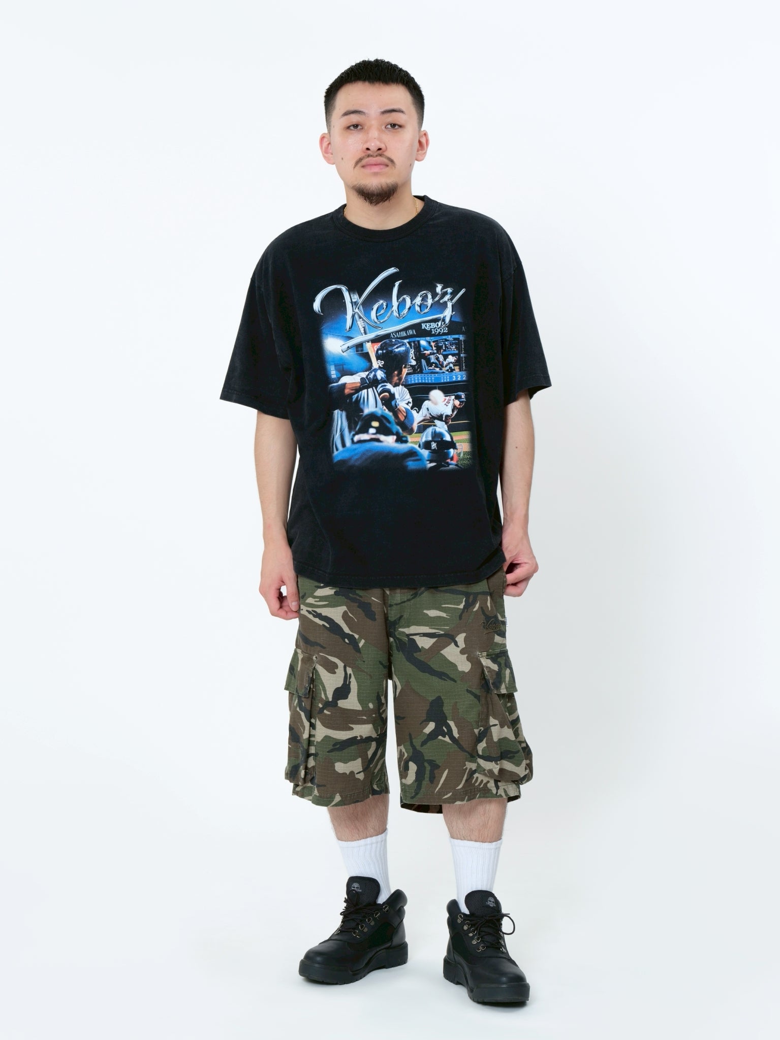 H: 175cm / SIZE: L