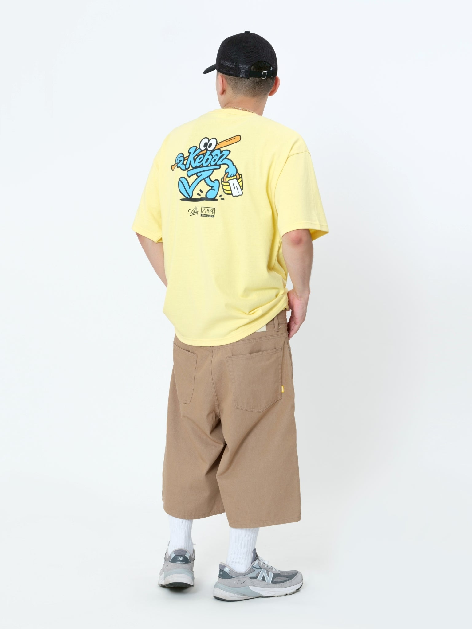 H: 175cm / SIZE: L