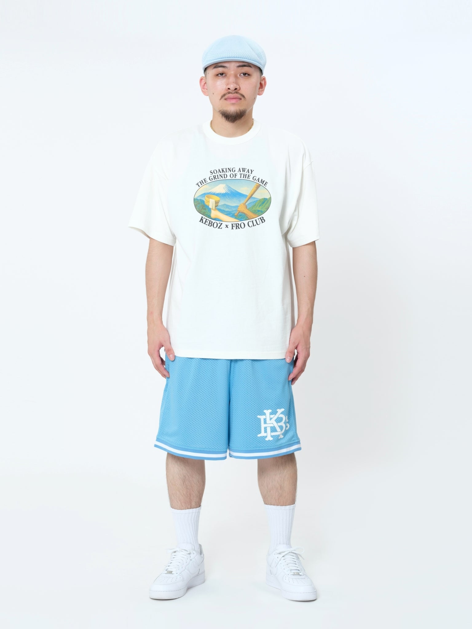 H: 175cm / SIZE: L