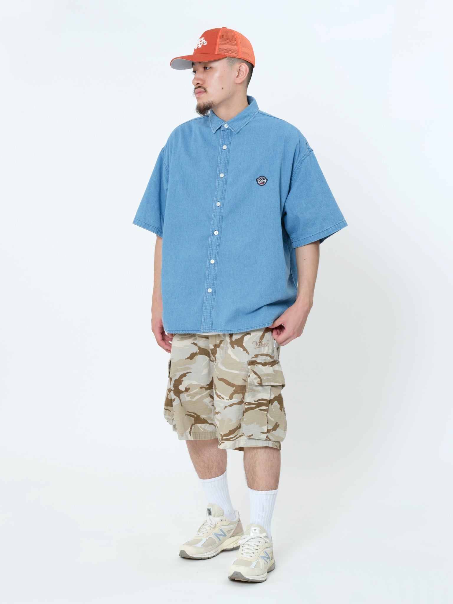 H: 175cm / SIZE: L
