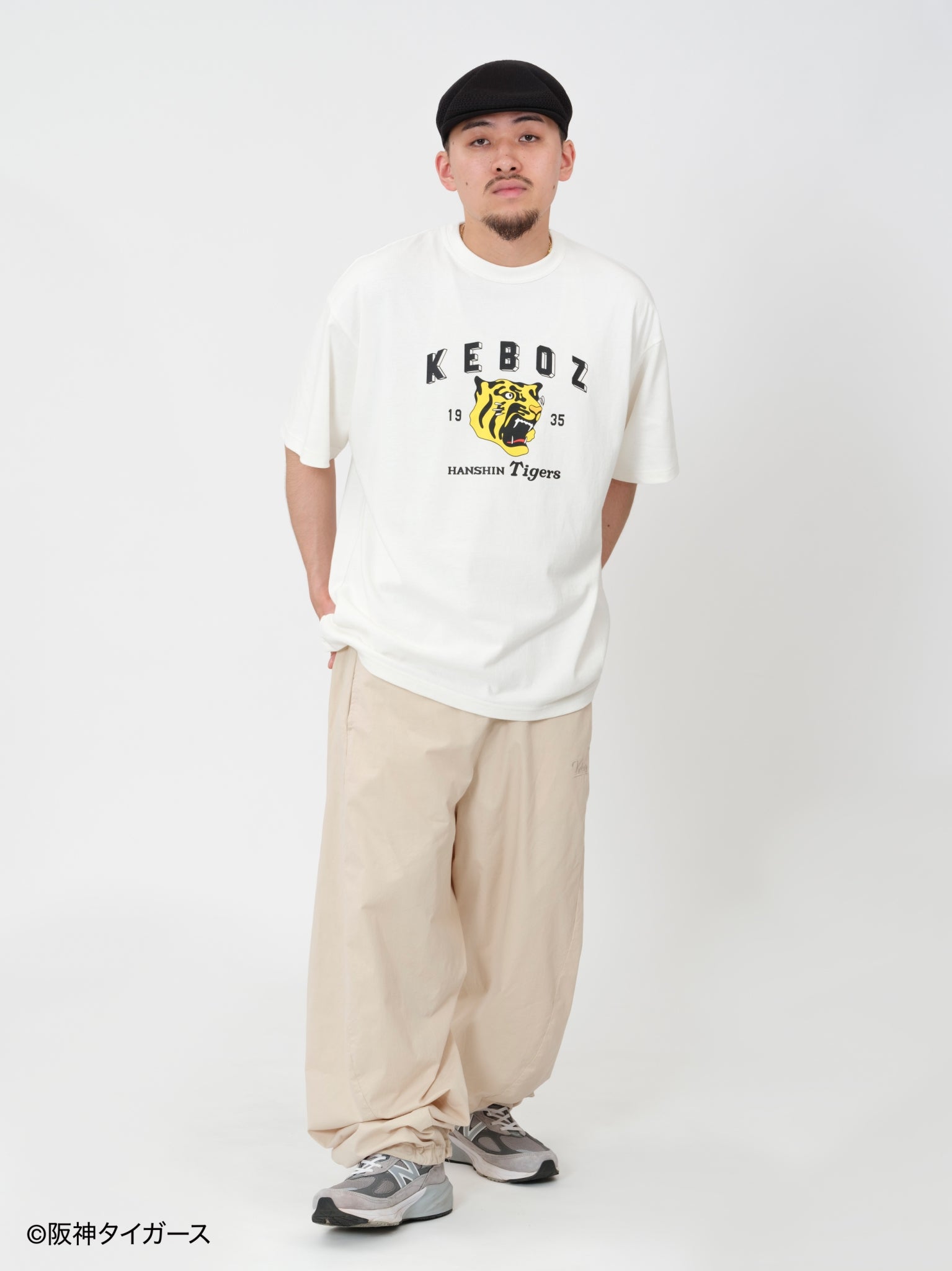 H: 175cm / SIZE: L