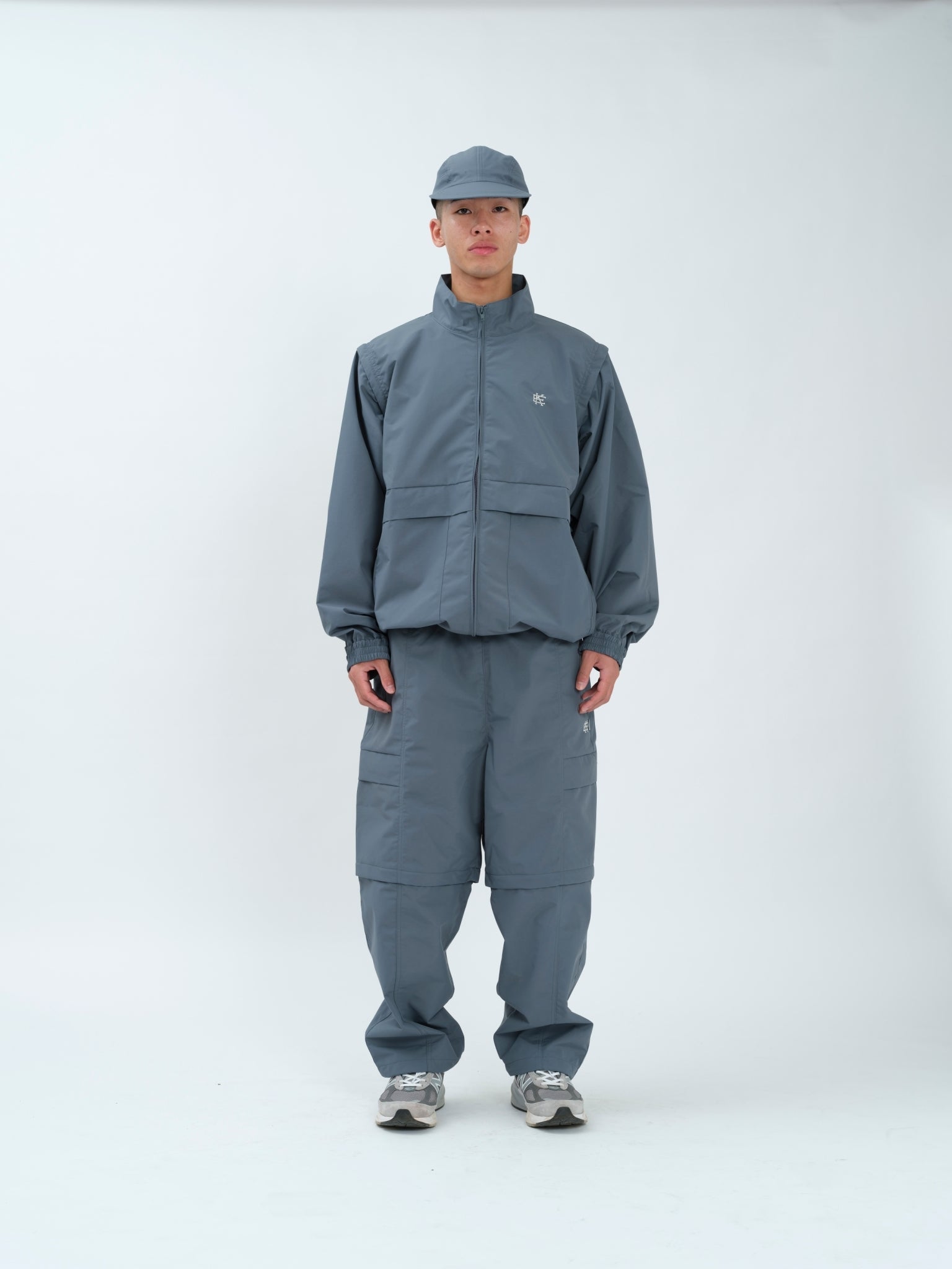 3-LAYER CONVERTIBLE JACKET
