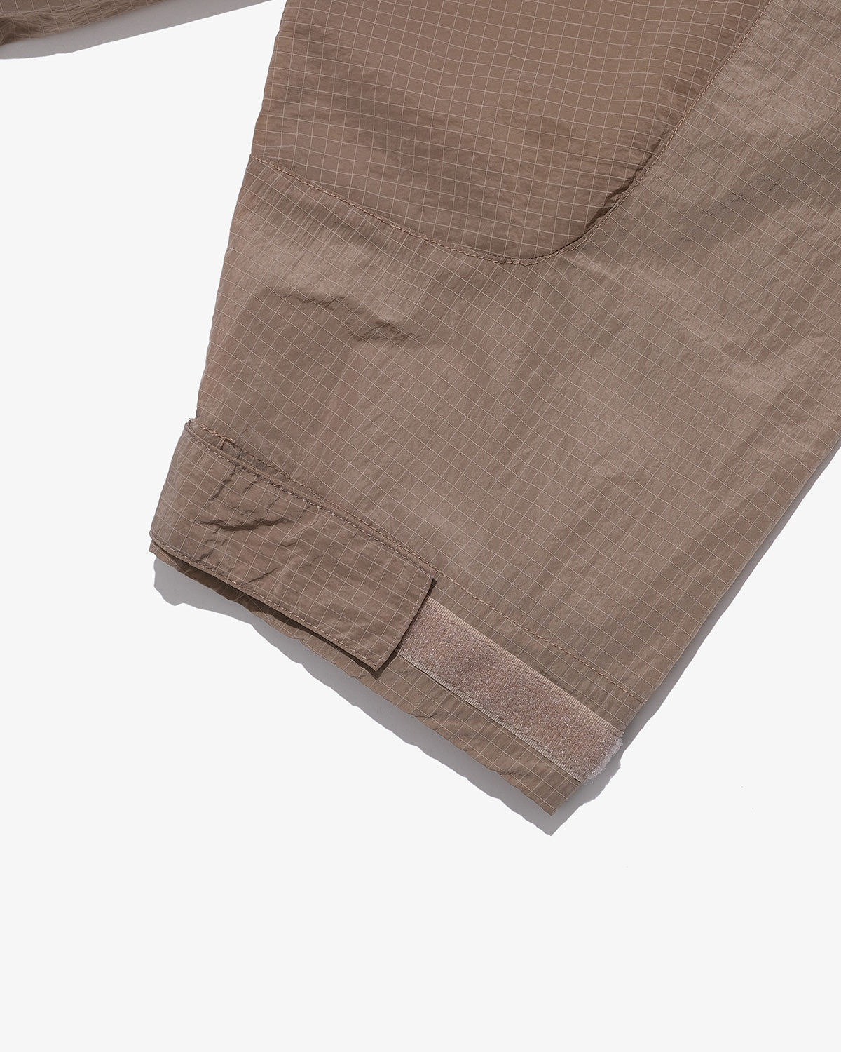 PACKABLE RIPSTOP NYLON HOODIE JACKET