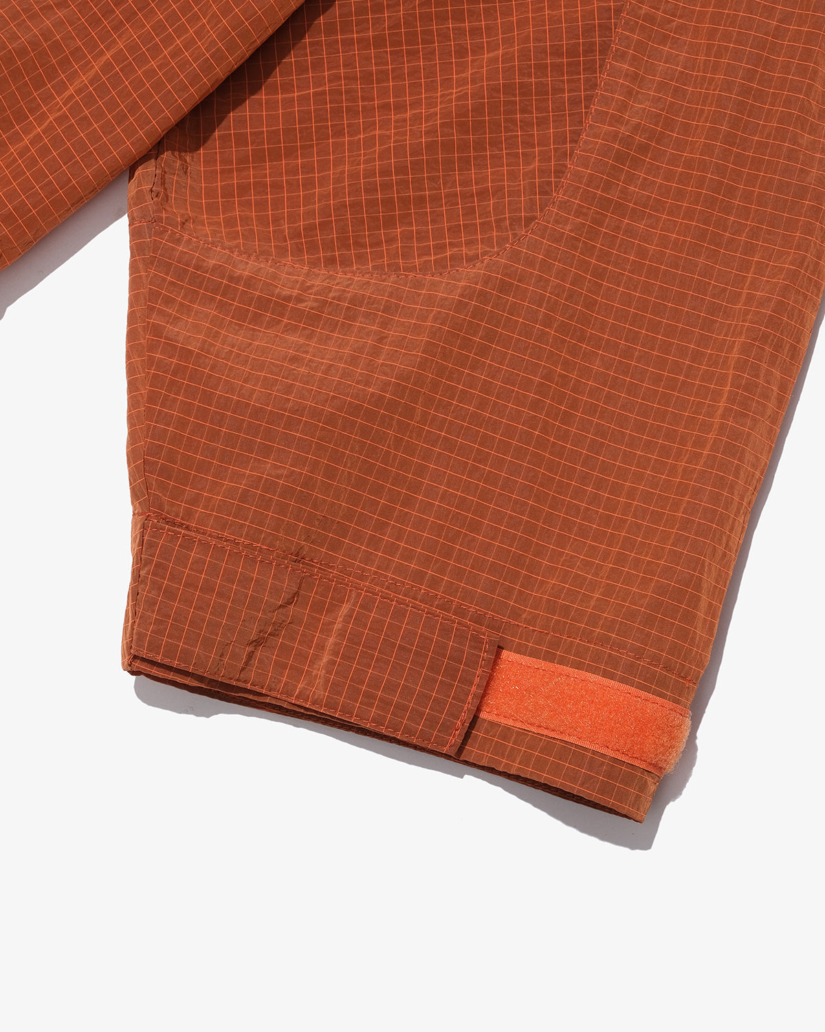 PACKABLE RIPSTOP NYLON HOODIE JACKET