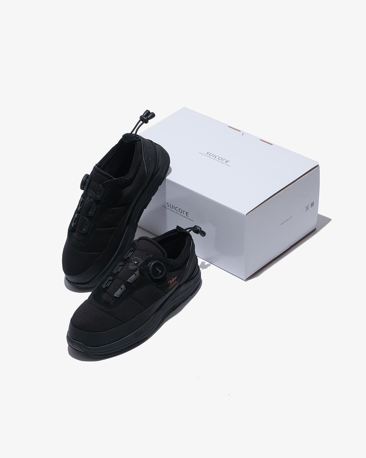 SUICOKE × KEBOZ PEPPER 01