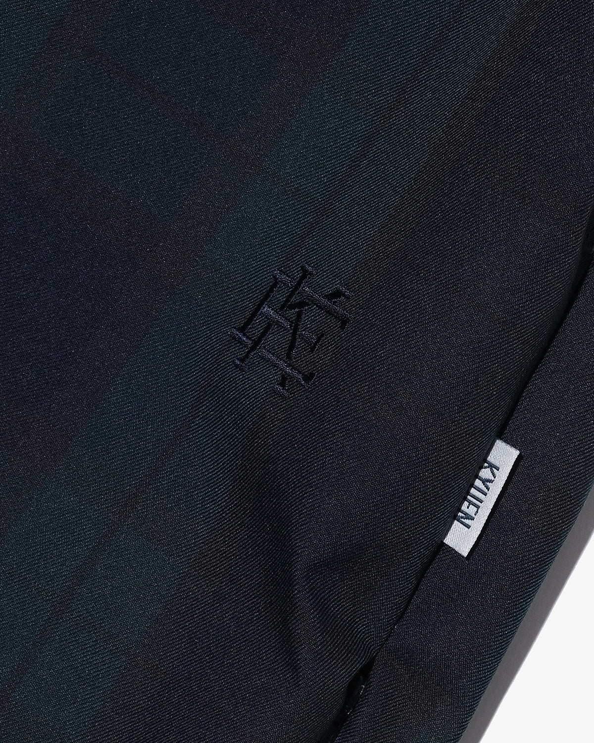 TECH TRACK PANTS