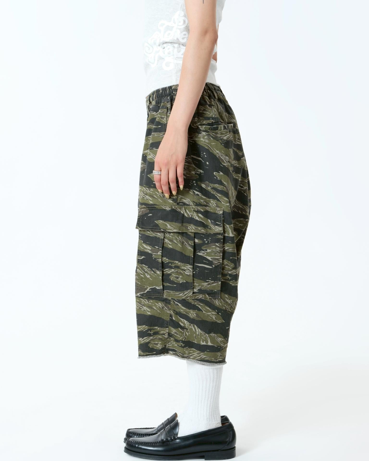 TIGER VEIL SHORTS