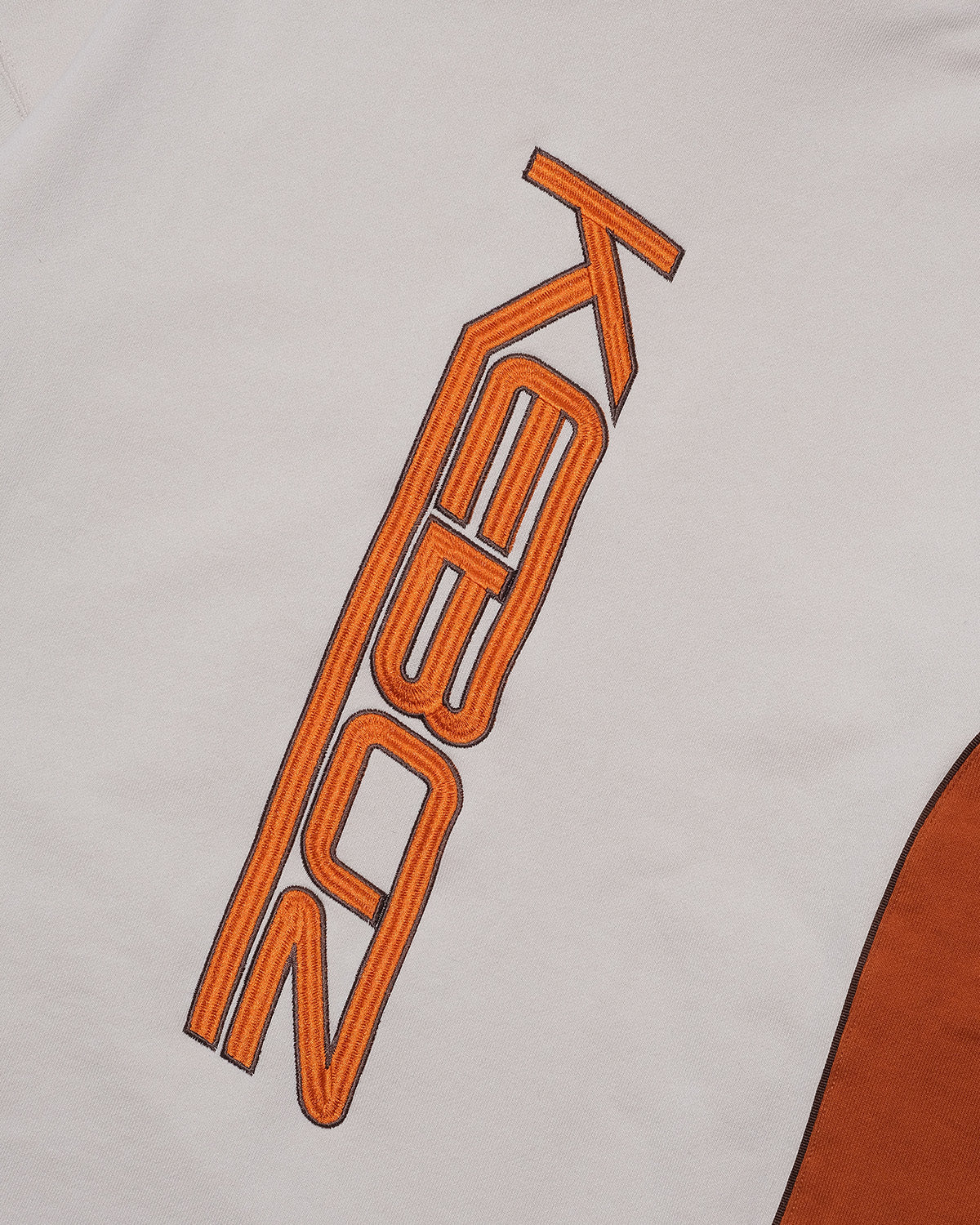 WK SWEAT HALF ZIP HOODIE