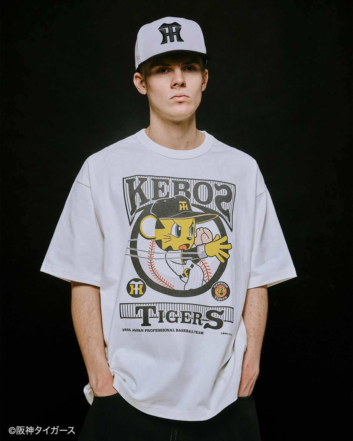 TIGERS × KEBOZ TO LUCKY S/S TEE