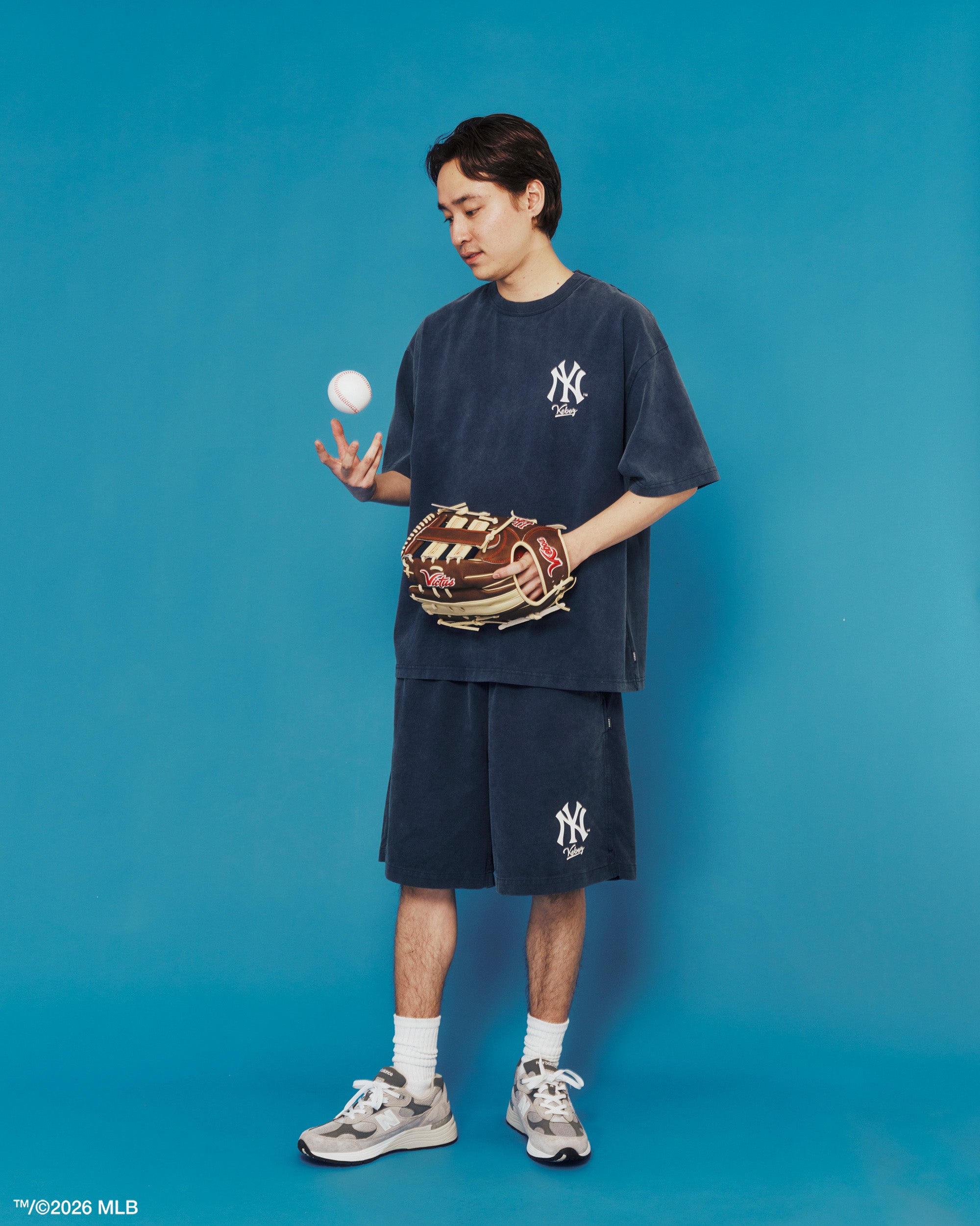 KEBOZ × MLB NEW YORK YANKEES LOGO WASHED TENJIKU SHORTS