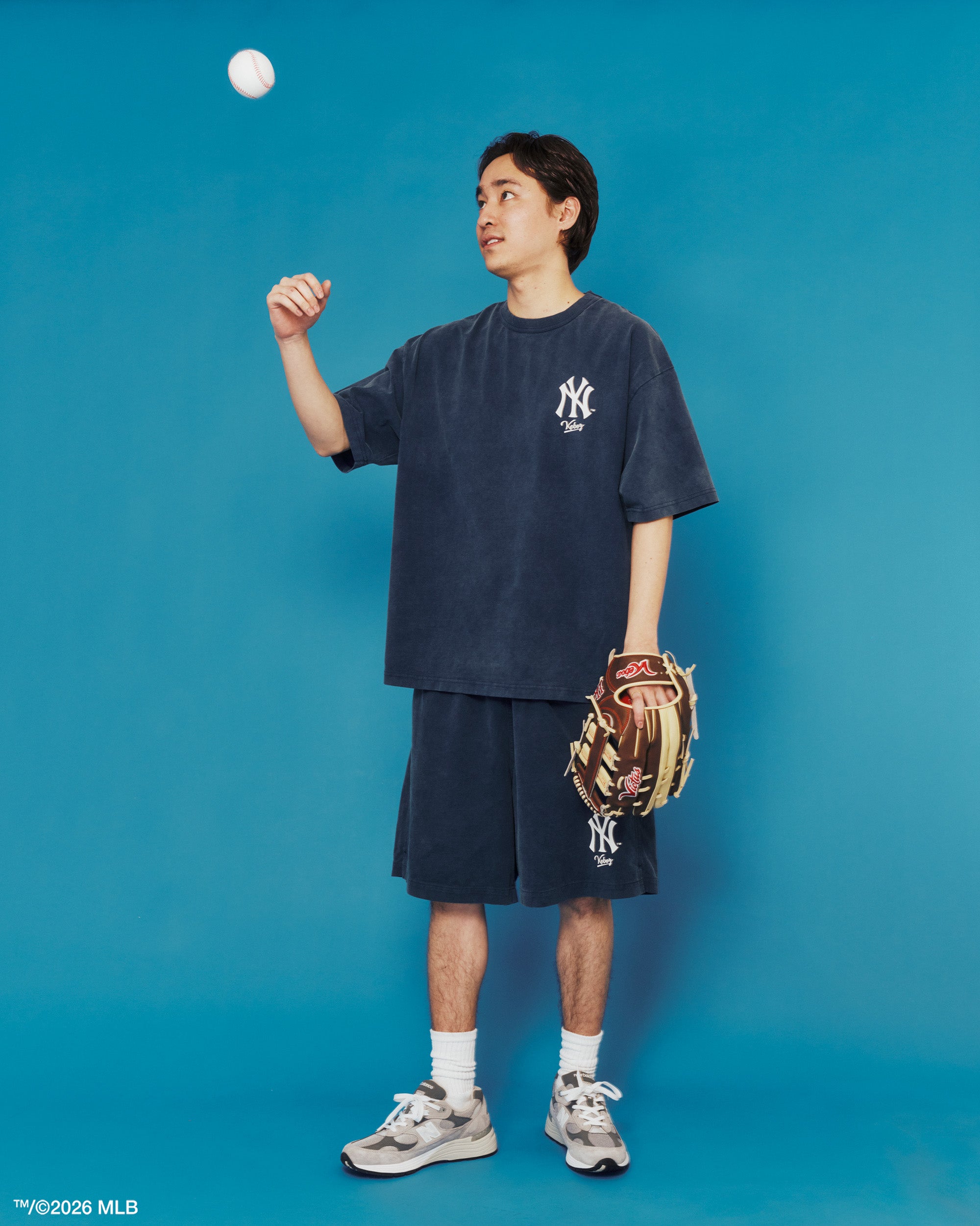 KEBOZ × MLB NEW YORK YANKEES LOGO WASHED S/S TEE