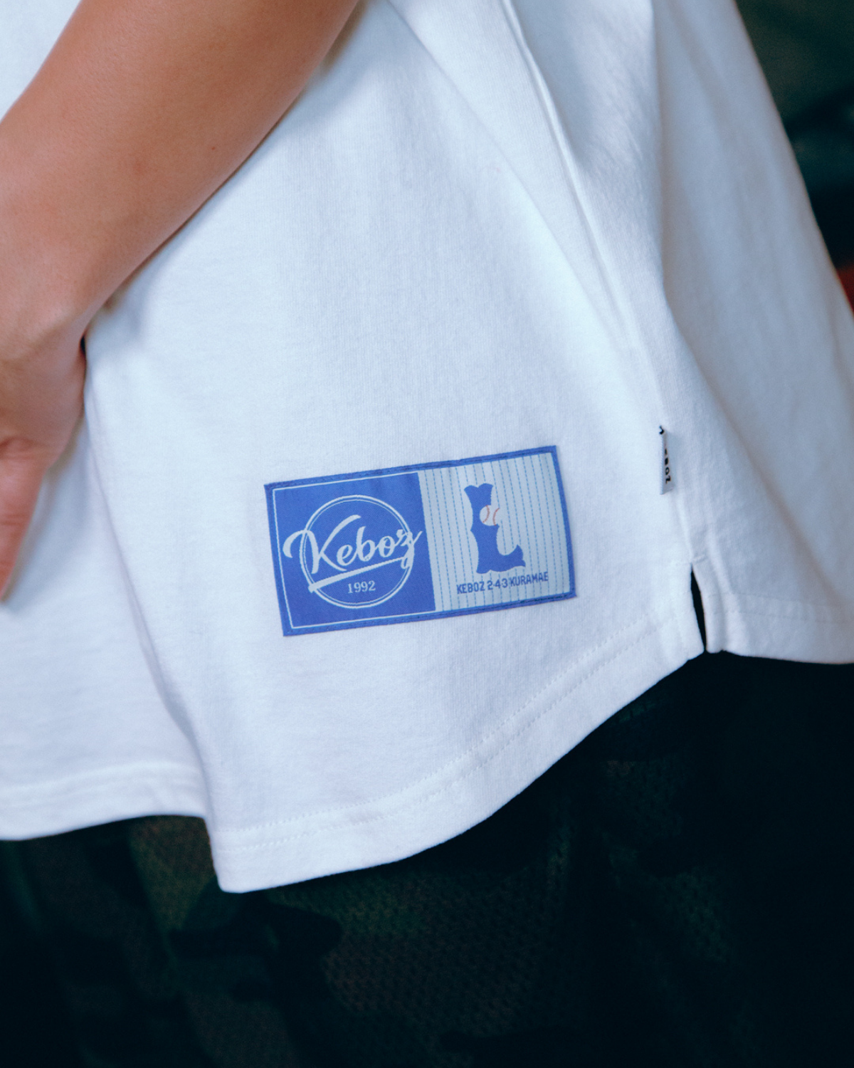 V92 RINGER S/S TEE