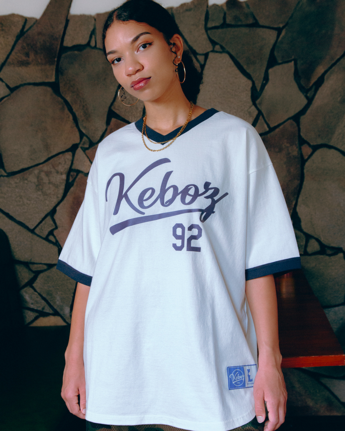 V92 RINGER S/S TEE