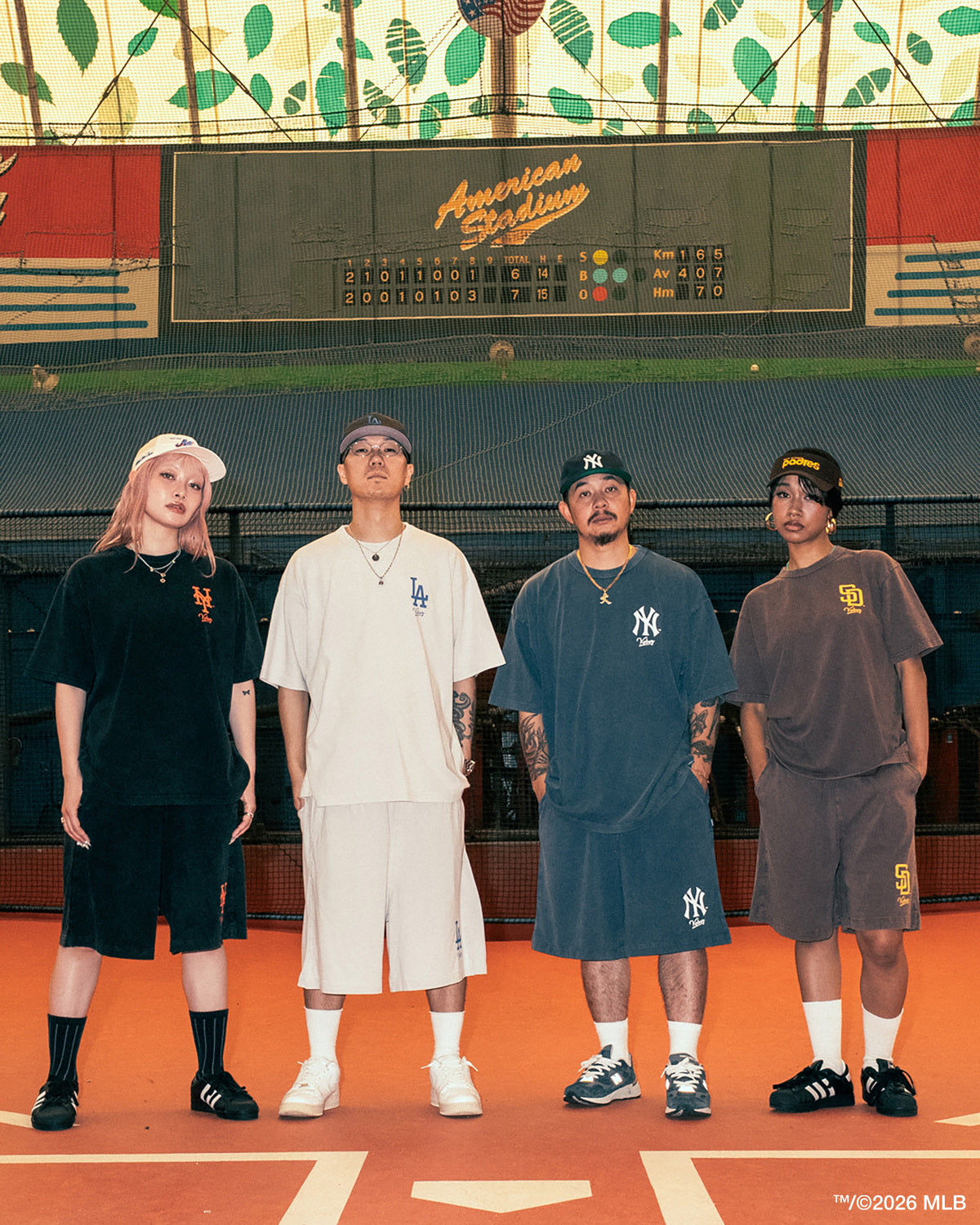 KEBOZ × MLB NEW YORK YANKEES LOGO WASHED S/S TEE