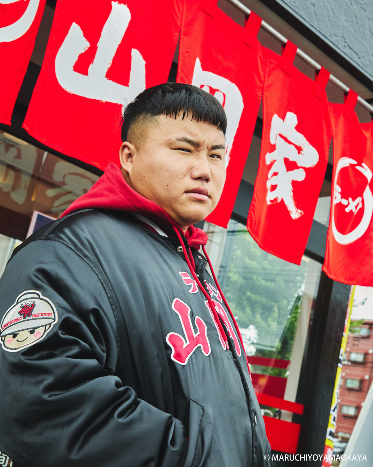 山岡家 × KEBOZ SATIN VARSITY JACKET