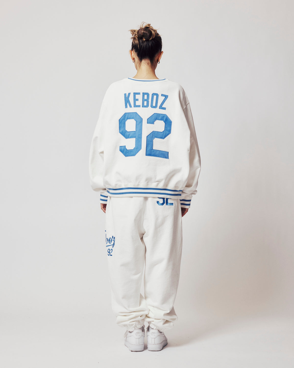 92 NUMBER SWEAT PANTS