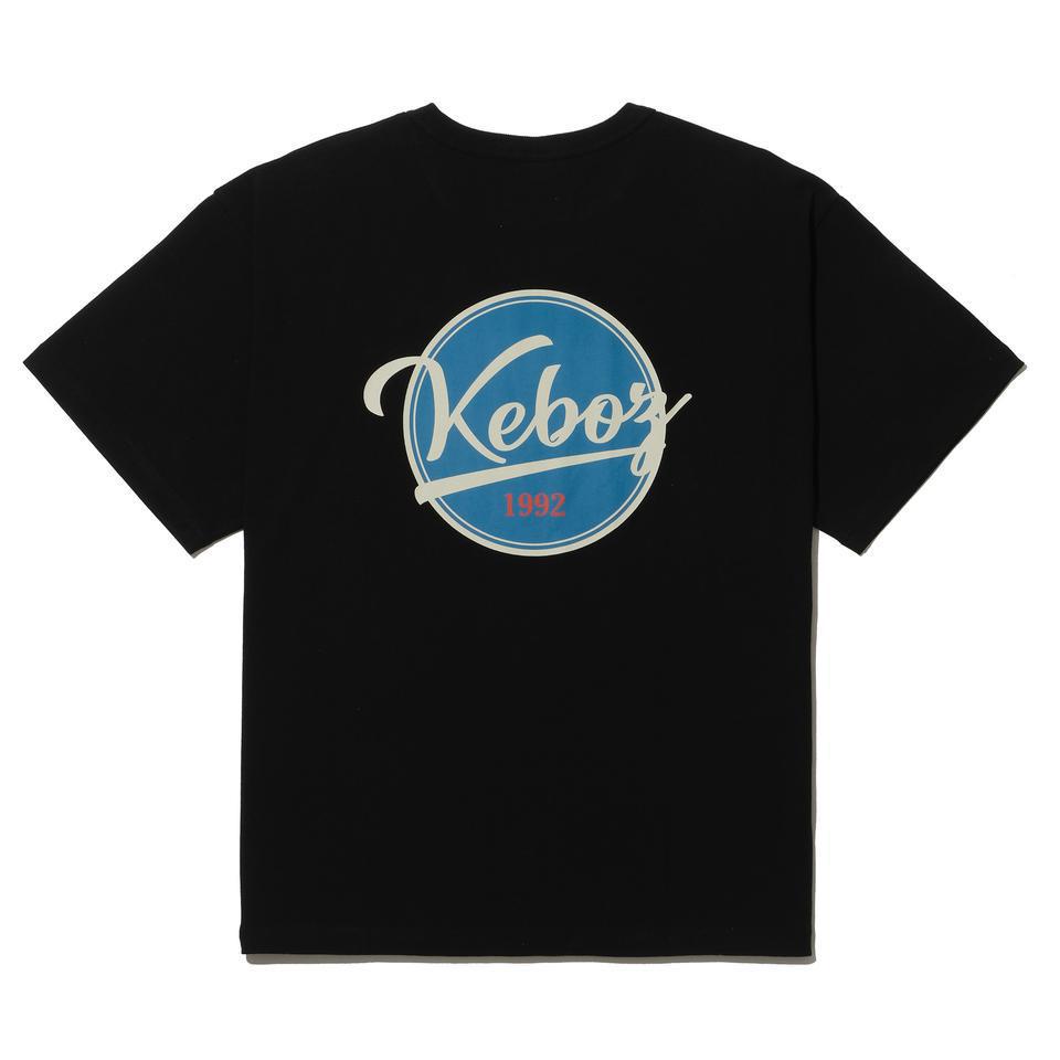 特典進呈KEBOZ BB LOGO S/S TEE Tシャツ/カットソー(半袖/袖なし)