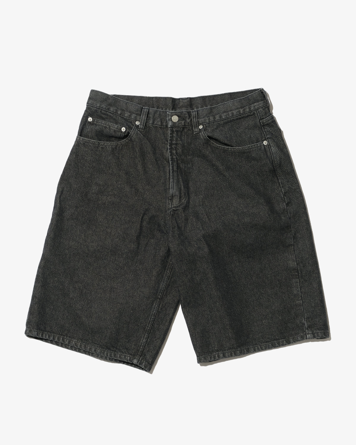 63. BAGGY FIT DENIM SHORTS（発送時期：５月）