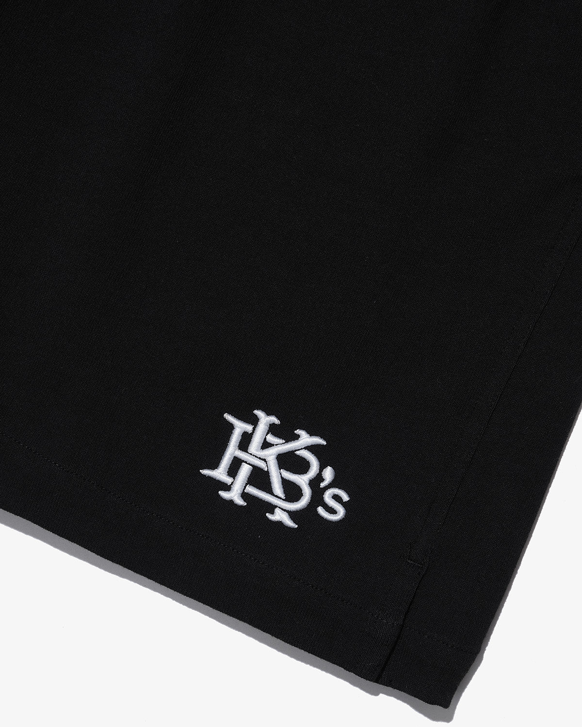 54. EFG TENJIKU SHORTS (Shipping period: May) 