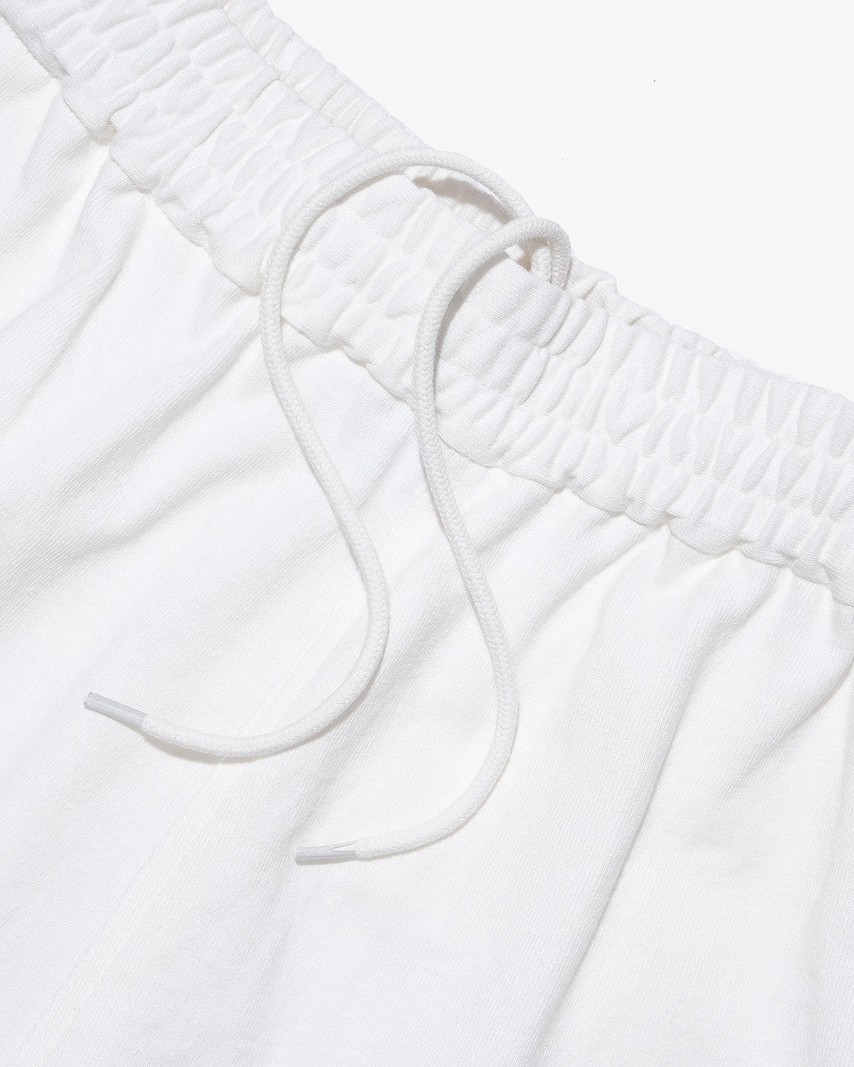 54. EFG TENJIKU SHORTS (Shipping period: May) 