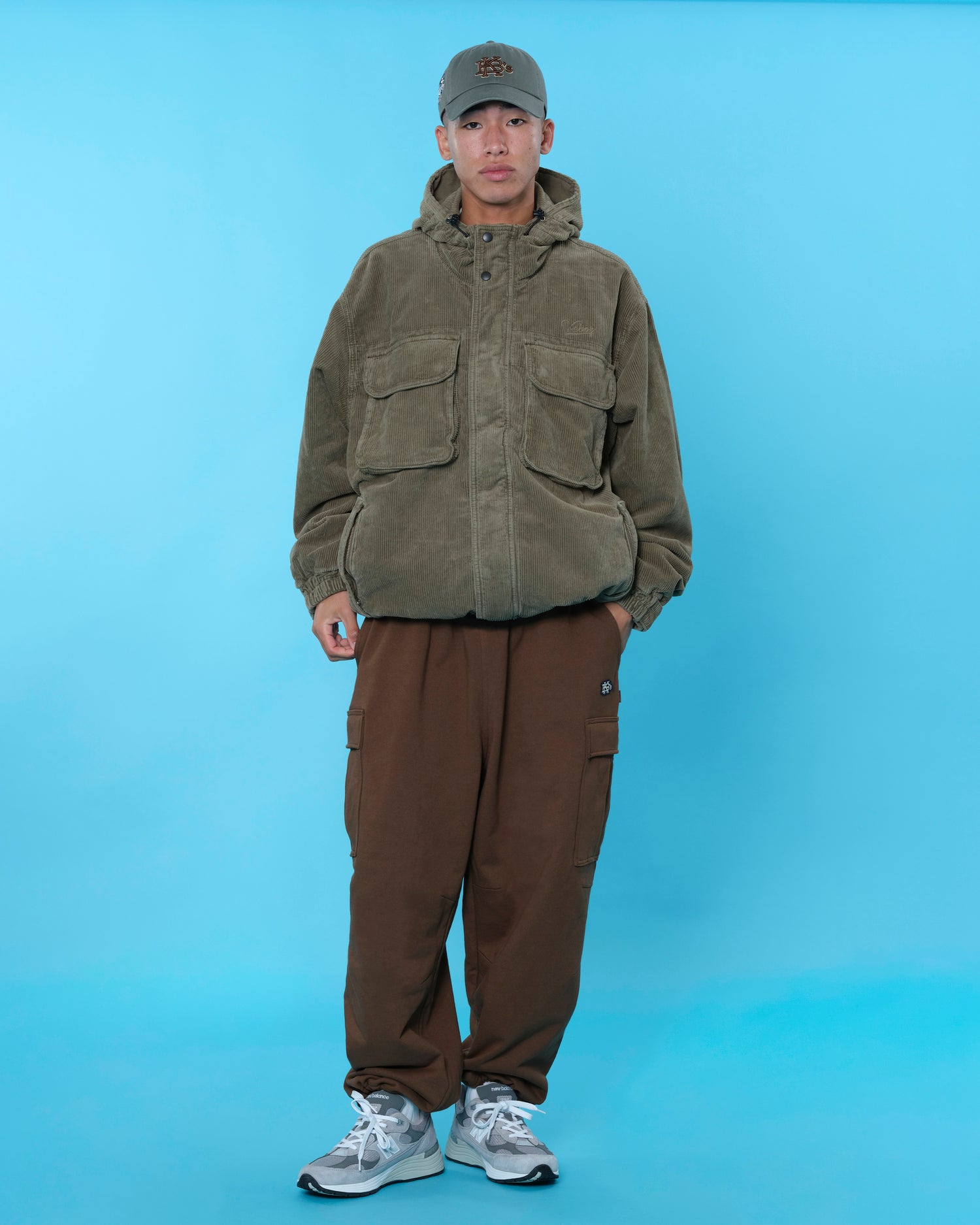 EFG WAPPEN SWEAT CARGO PANTS