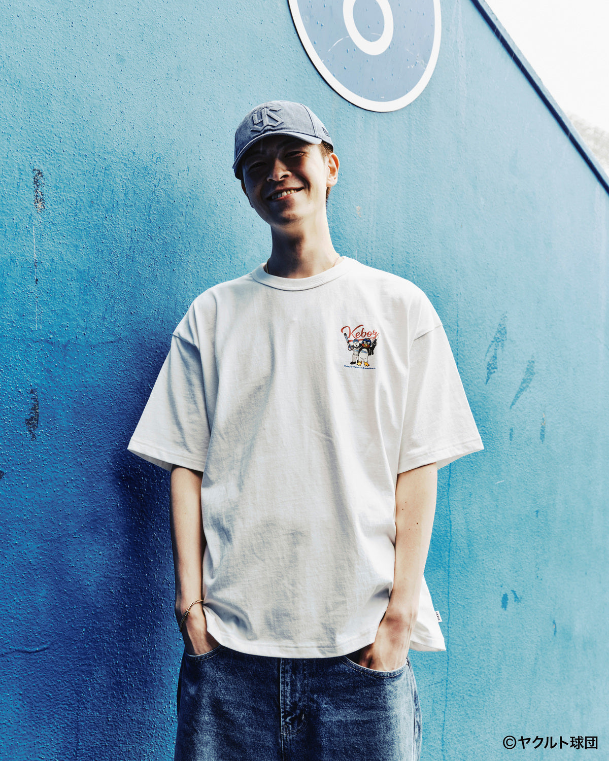 SWALLOWS × KEBOZ TSUBAKUROU FRIENDS S/S TEE