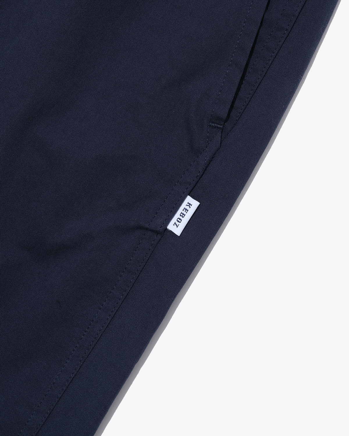 LIGHT COTTON WIDE FIT EASY SHORTS