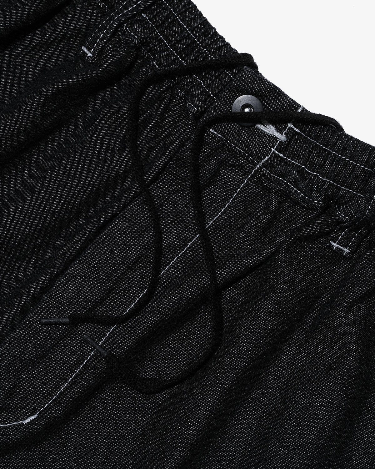 LIGHT DENIM CARGO SHORTS
